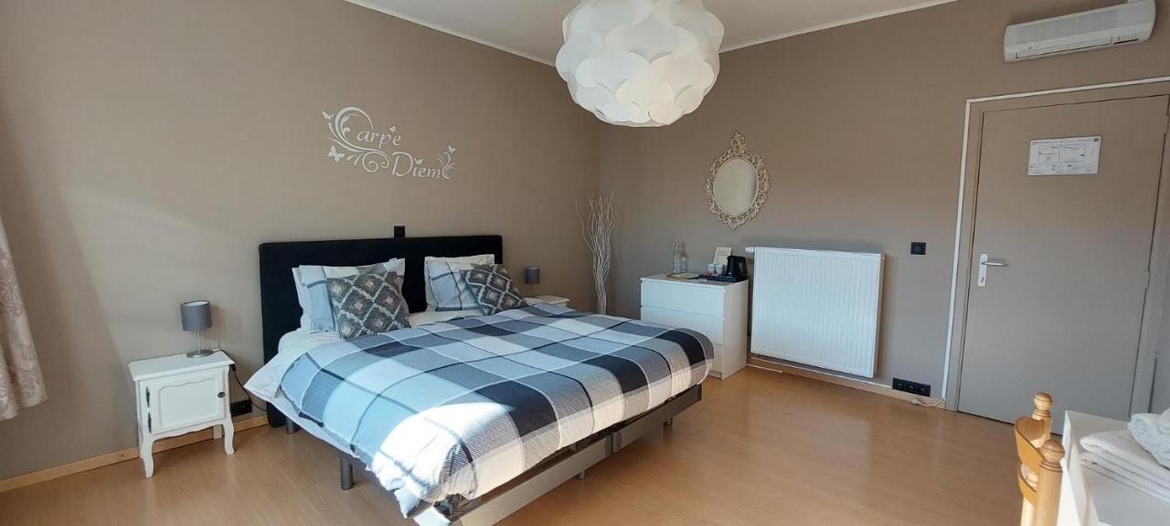 Room "Carpe Diem" Zele Exterior photo